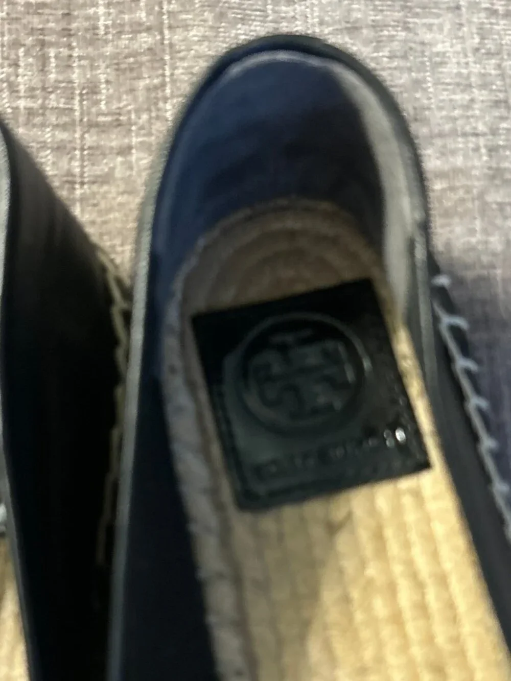 Tory Burch ~ Black Benton Espadrilles ~ 7.5 ~ Logo ~ Two Tone